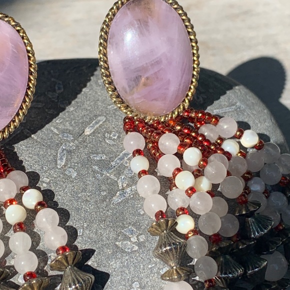 Vintage | Clip Beaded Earrings - Picture 12 of 14